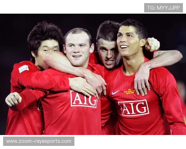 足球历史上两位伟大球星的传奇对决与时代印记